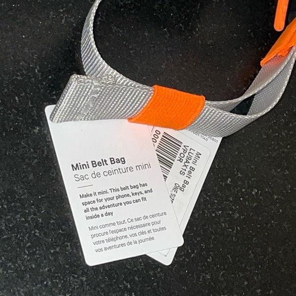 Lululemon Athletica Mini Belt Bag - Vapor VPOR release 2022 Rare - Picture 7 of 11